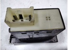 Recambio de mando elevalunas trasero derecho para hyundai trajet (fo) 2.0 crdi gls referencia OEM IAM 935853A100   2