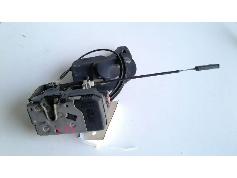 Recambio de cerradura puerta delantera derecha para opel corsa c club referencia OEM IAM   
