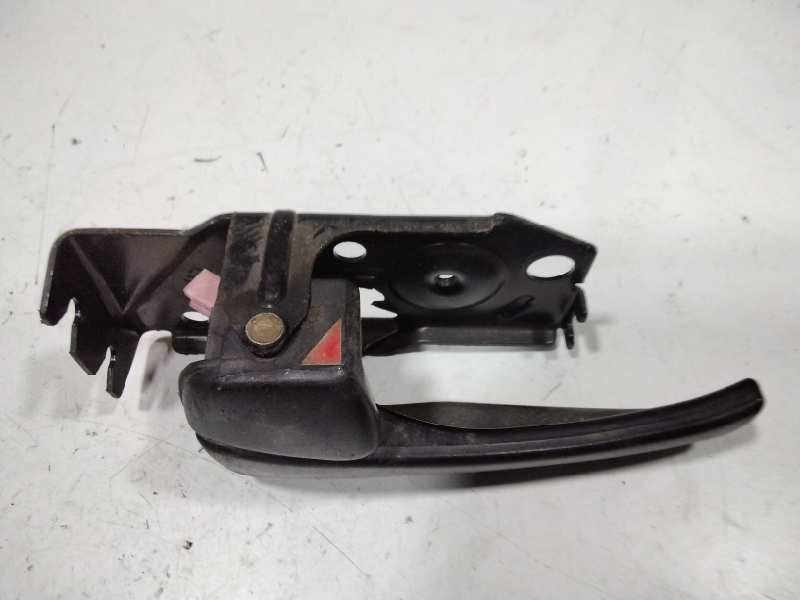 Recambio de maneta interior delantera izquierda para hyundai trajet (fo) 2.0 crdi gls referencia OEM IAM 826103A000AX  