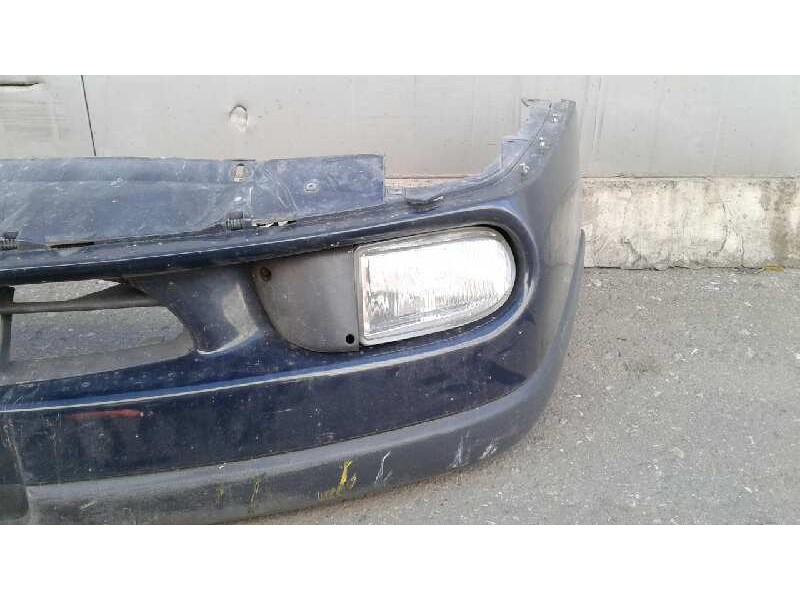 Recambio de paragolpes delantero para renault laguna (b56) 2.0 16v rxe (b56d) referencia OEM IAM   