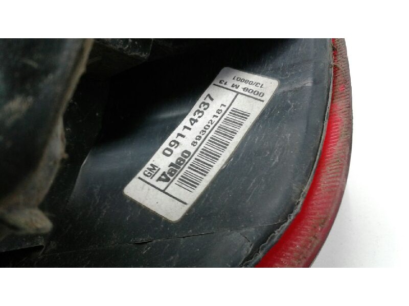 Recambio de piloto trasero derecho para opel corsa c club referencia OEM IAM 09114337  