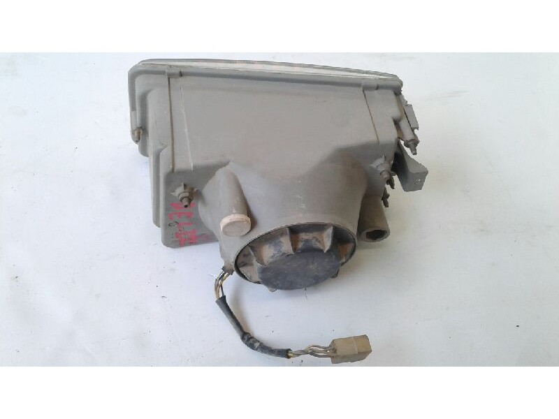 Recambio de faro izquierdo para iveco daily caja cerrada (1989 =>) 30-8 caja cerrada referencia OEM IAM   
