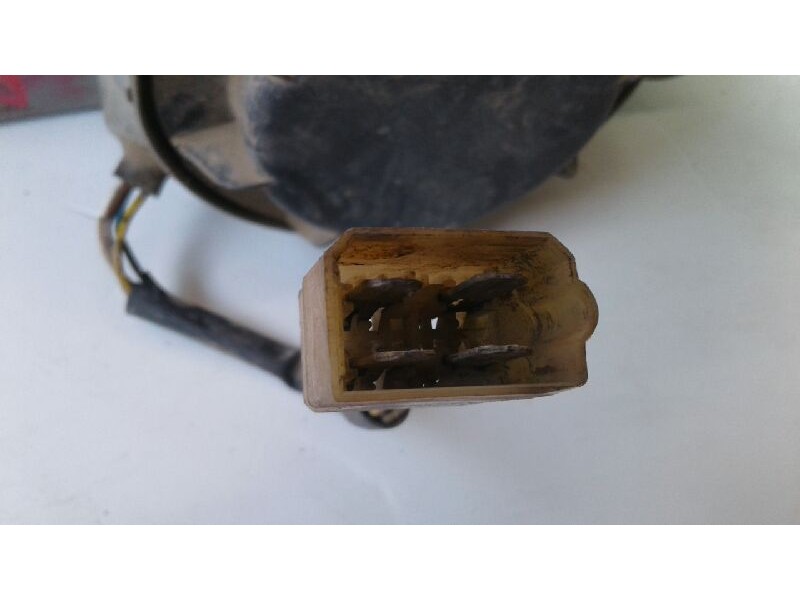 Recambio de faro izquierdo para iveco daily caja cerrada (1989 =>) 30-8 caja cerrada referencia OEM IAM   