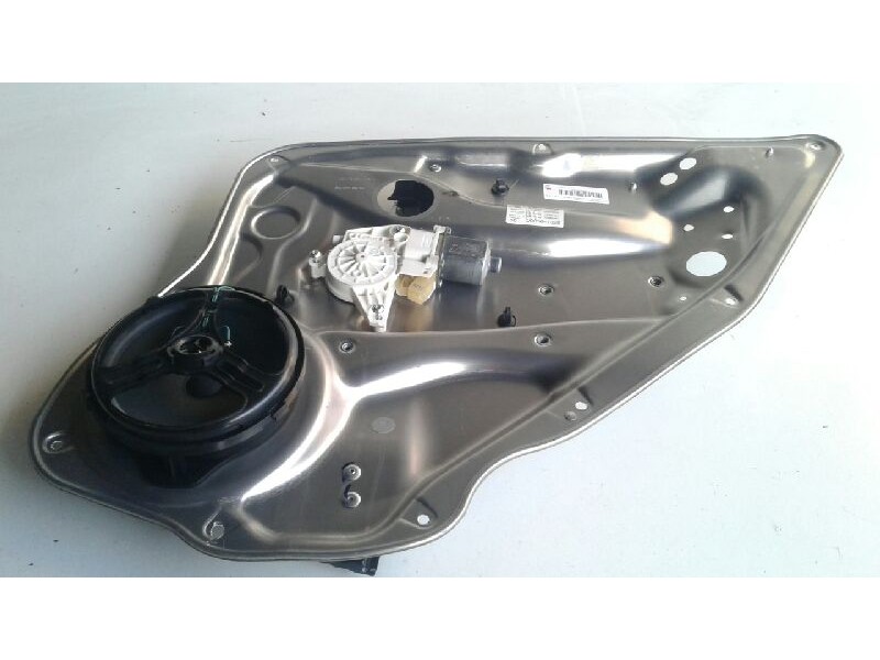 Recambio de elevalunas trasero derecho para mercedes clase c (w204) berlina c 220 cdi (204.008) referencia OEM IAM 981695103  