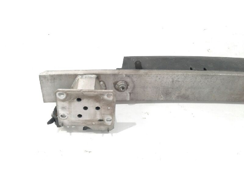 Recambio de refuerzo paragolpes delantero para citroen c4 coupe vtr plus referencia OEM IAM   