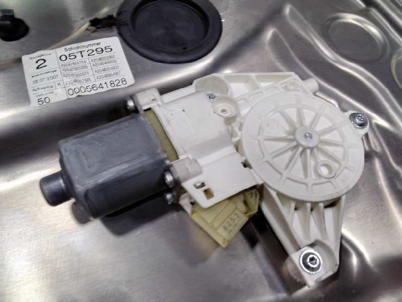 Recambio de elevalunas trasero izquierdo para mercedes clase c (w204) berlina c 220 cdi (204.008) referencia OEM IAM A2048207585