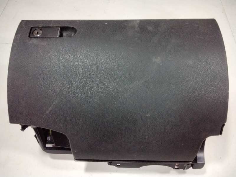 Recambio de guantera para mercedes clase c (w204) berlina c 220 cdi (204.008) referencia OEM IAM A2046800010  