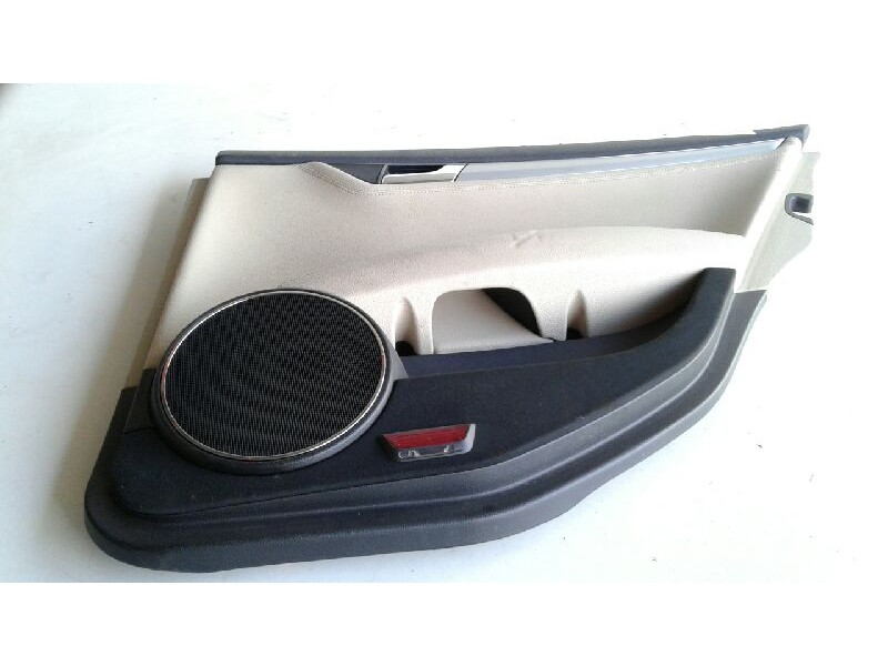 Recambio de guarnecido puerta trasera derecha para mercedes clase c (w204) berlina c 220 cdi (204.008) referencia OEM IAM 000564