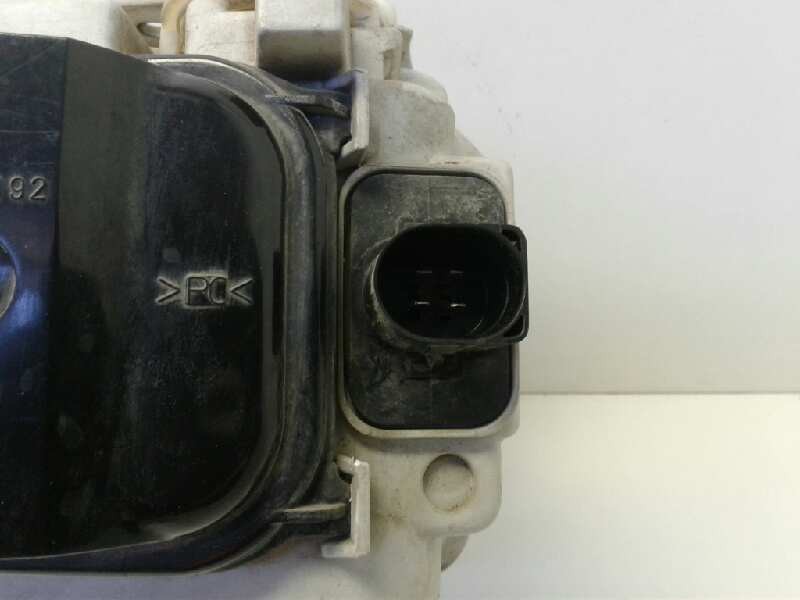 Recambio de faro derecho para volkswagen passat berlina (3a2) gl referencia OEM IAM 3A0941018  