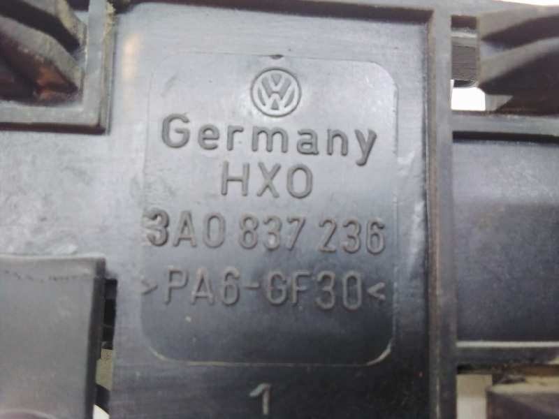 Recambio de maneta interior delantera derecha para volkswagen passat berlina (3a2) gl referencia OEM IAM 3A0837236  