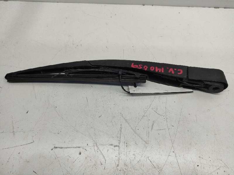 Recambio de brazo limpia trasero para opel astra gtc referencia OEM IAM   