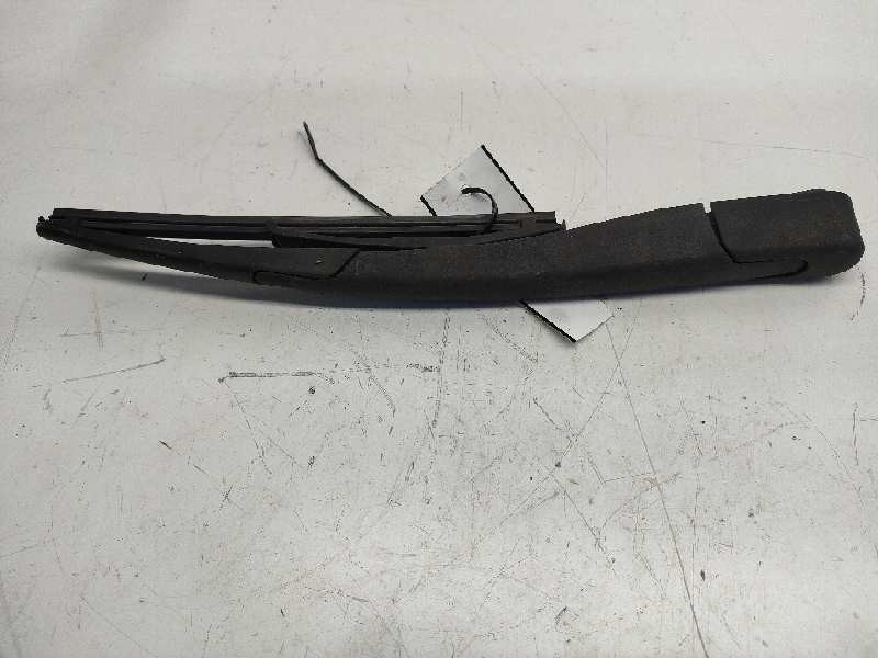 Recambio de brazo limpia trasero para opel astra gtc referencia OEM IAM   