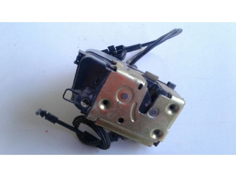 Recambio de cerradura puerta trasera izquierda para renault scenic ii confort authentique referencia OEM IAM 8200119333  