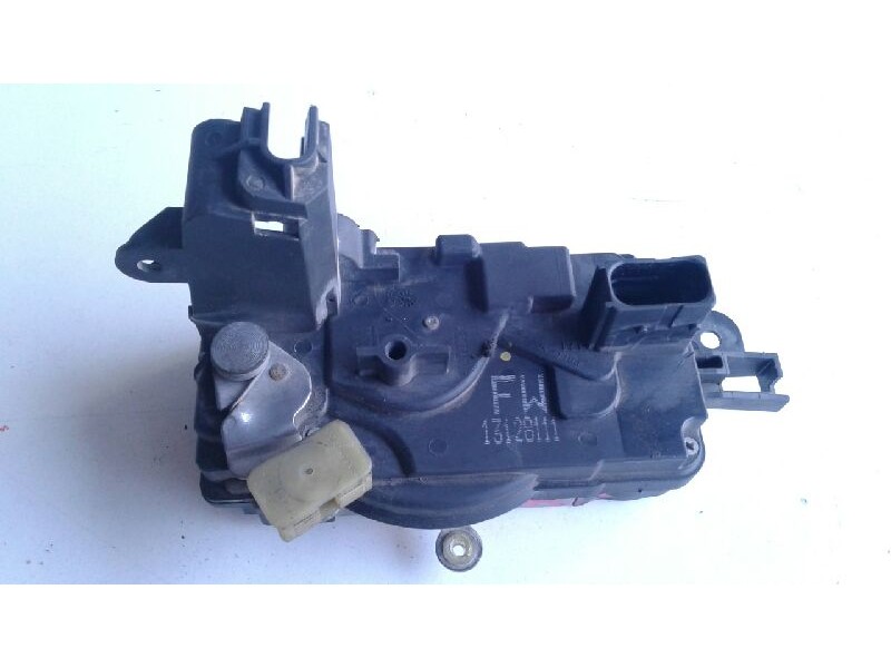 Recambio de cerradura puerta delantera izquierda para opel astra h berlina cosmo referencia OEM IAM   