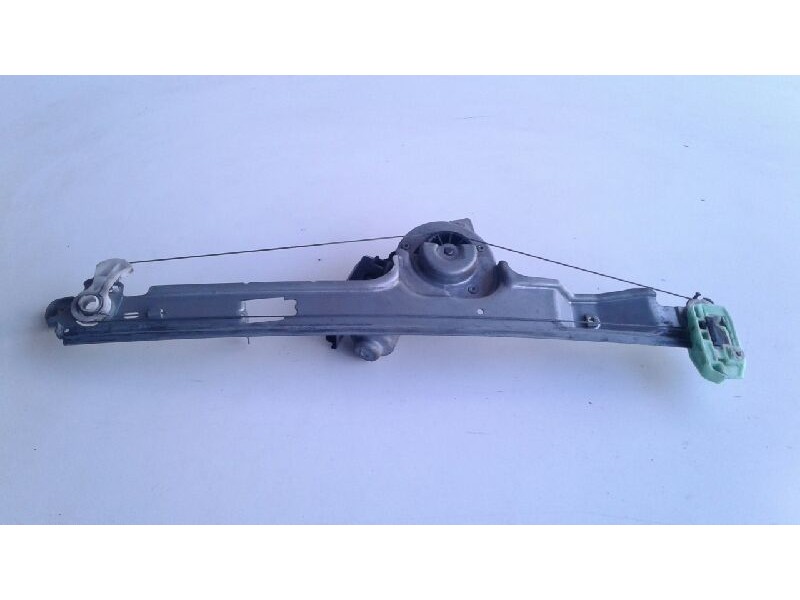 Recambio de elevalunas delantero izquierdo para renault scenic ii confort authentique referencia OEM IAM 8200646841  