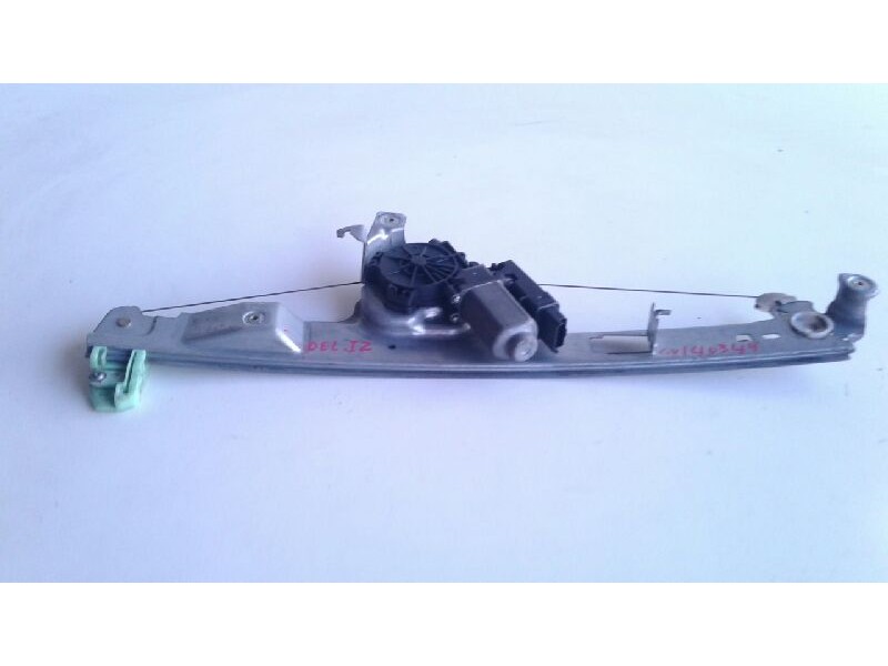 Recambio de elevalunas delantero izquierdo para renault scenic ii confort authentique referencia OEM IAM 8200646841  