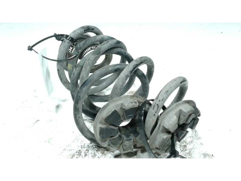 Recambio de muelle suspension trasera para renault clio iii luxe privilege referencia OEM IAM   