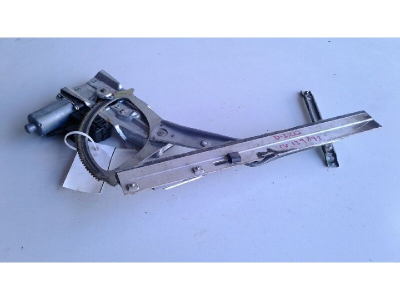 Recambio de elevalunas delantero izquierdo para opel astra h berlina cosmo referencia OEM IAM 0130821988  