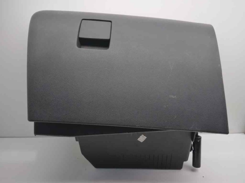 Recambio de guantera para opel astra gtc referencia OEM IAM 013240229  