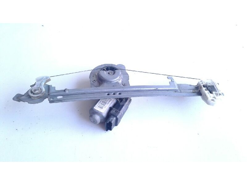 Recambio de elevalunas trasero izquierdo para renault scenic ii confort authentique referencia OEM IAM 8200130627  