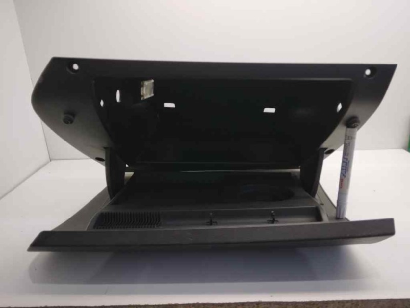 Recambio de guantera para opel astra gtc referencia OEM IAM 013240229  