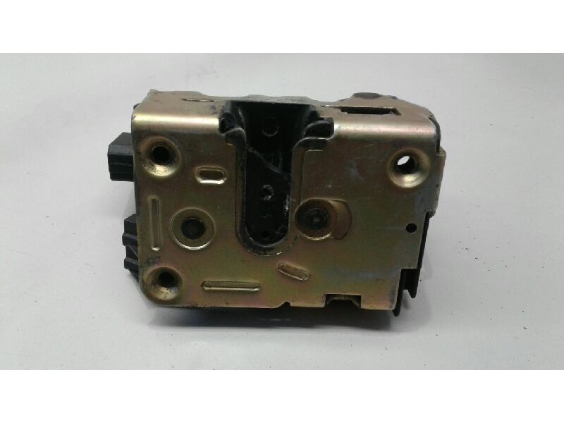 Recambio de cerradura puerta delantera derecha para renault 19 hatchback (b/c53) europa referencia OEM IAM   