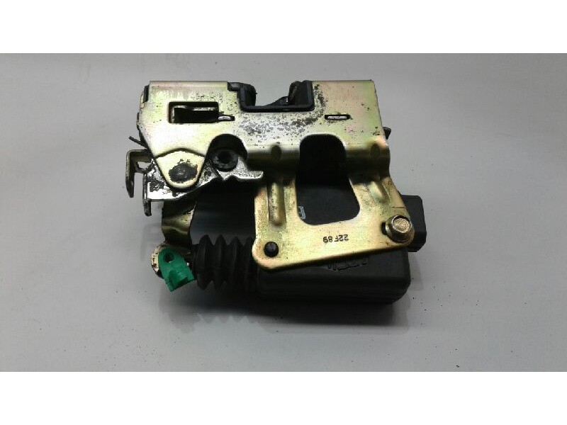 Recambio de cerradura puerta delantera derecha para renault 19 hatchback (b/c53) europa referencia OEM IAM   