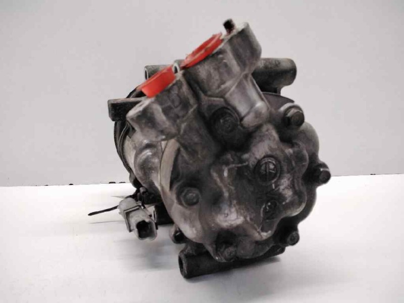 Recambio de compresor aire acondicionado para renault clio grandtour dynamique referencia OEM IAM 8200953359 SD6V12 