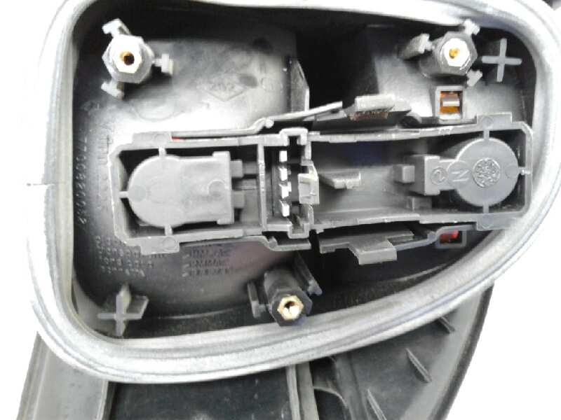 Recambio de piloto trasero izquierdo para renault laguna (b56) 2.2 turbodiesel referencia OEM IAM   