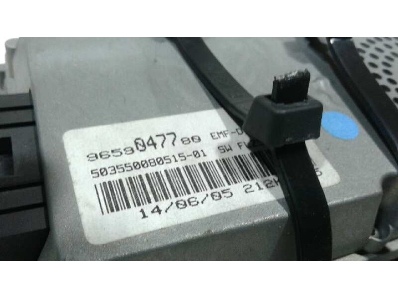 Recambio de pantalla multifuncion para citroen c4 coupe vts referencia OEM IAM 0477  