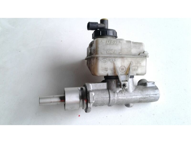 Recambio de bomba freno para nissan interstar mod. 04 (x70) combi l2h2 6 - plazas, techo referencia OEM IAM   