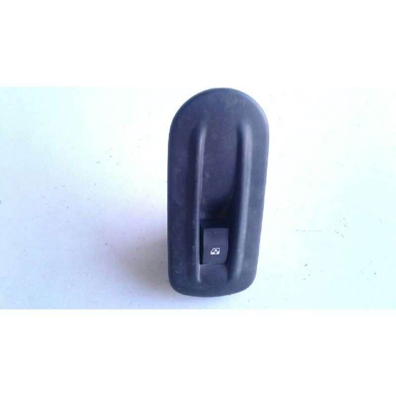 Recambio de mando elevalunas delantero derecho para nissan interstar mod. 04 (x70) combi l2h2 6 - plazas, techo referencia OEM I
