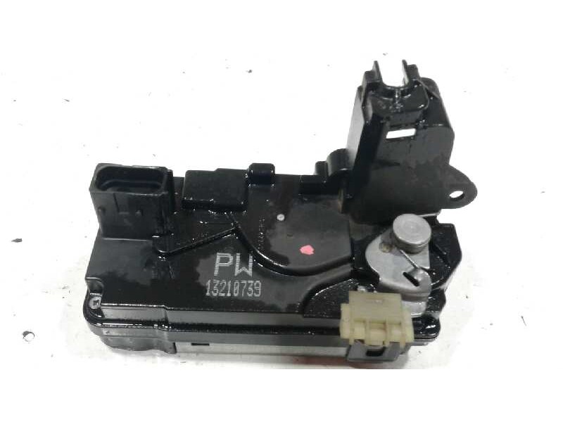 Recambio de cerradura puerta trasera derecha para opel astra h berlina cosmo referencia OEM IAM   