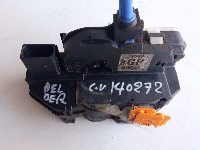 Recambio de cerradura puerta delantera derecha para opel mokka edition ecoflex referencia OEM IAM 13579523  