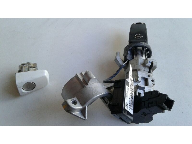 Recambio de conmutador de arranque para opel mokka edition ecoflex referencia OEM IAM   