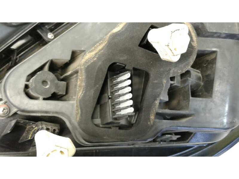 Recambio de piloto trasero izquierdo para opel astra h berlina cosmo referencia OEM IAM   