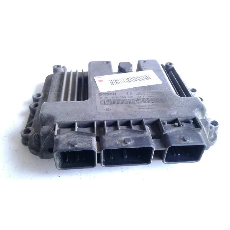 Recambio de centralita motor uce para renault megane ii berlina 5p confort authentique referencia OEM IAM 0281010769  
