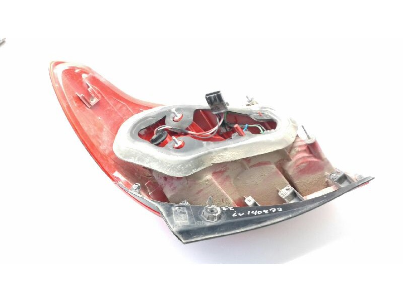 Recambio de piloto trasero izquierdo para opel mokka edition ecoflex referencia OEM IAM   