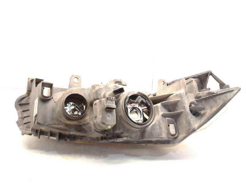 Recambio de faro izquierdo para renault megane ii berlina 5p confort authentique referencia OEM IAM 89306990R  