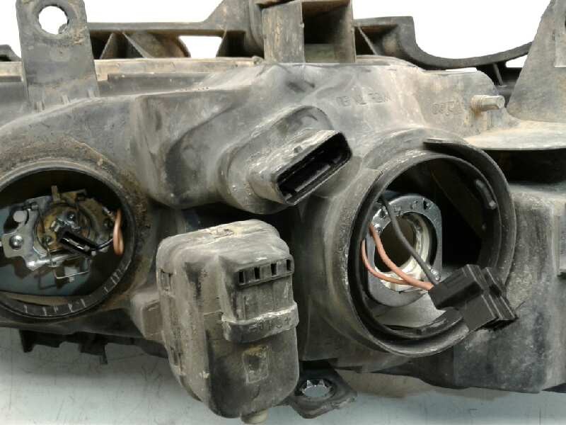 Recambio de faro izquierdo para renault megane ii berlina 5p confort authentique referencia OEM IAM 89306990R  
