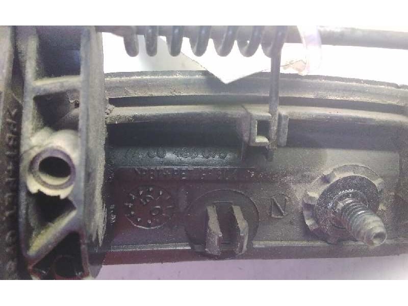 Recambio de maneta exterior delantera derecha para renault clio ii fase ii (b/cb0) base authentique referencia OEM IAM 770043307