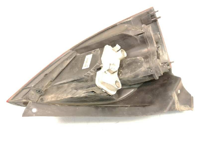 Recambio de piloto trasero derecho para renault megane ii berlina 5p confort authentique referencia OEM IAM 8200073237  