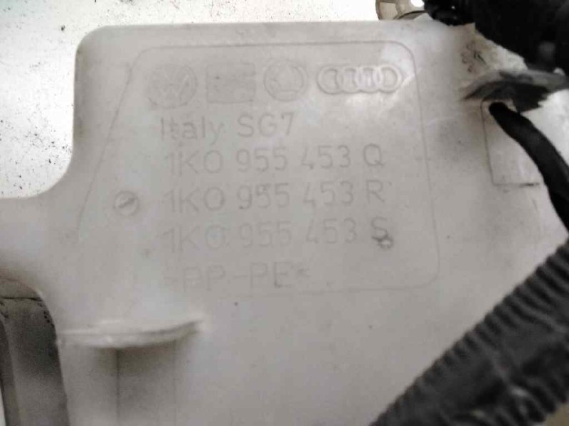 Recambio de deposito limpia para seat altea xl (5p5) stylance / style referencia OEM IAM 1K0955453S  