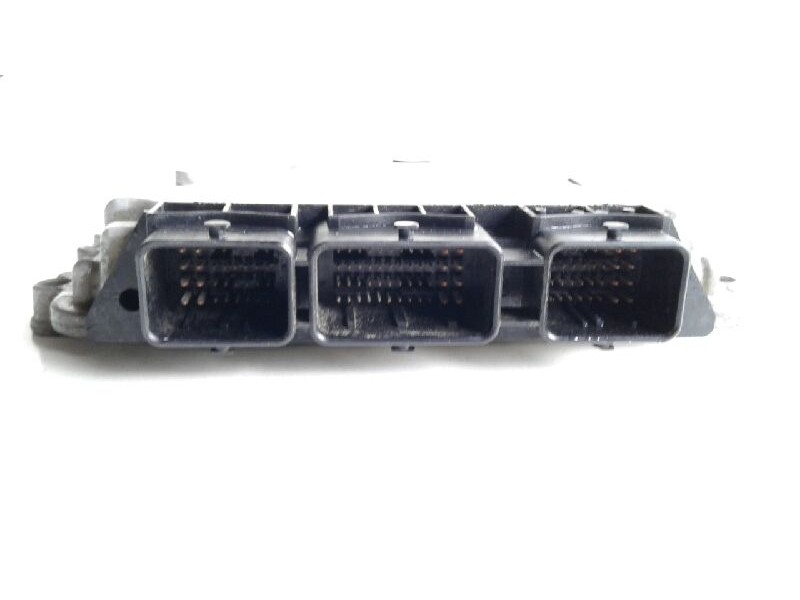 Recambio de centralita motor uce para peugeot partner (s2) combi plus referencia OEM IAM 025012620  