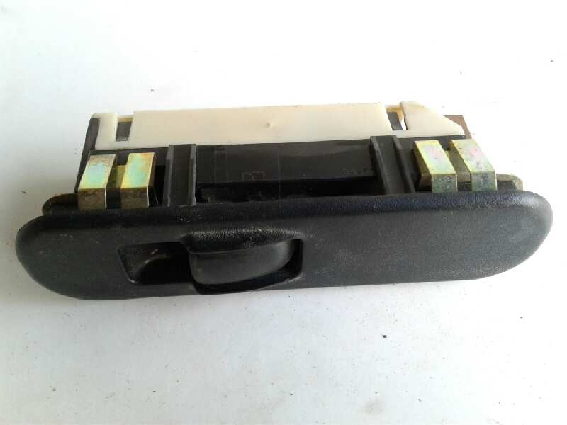 Recambio de mando elevalunas trasero derecho para mitsubishi l 200 (k6/7) 2500 td american sport (4-ptas.) referencia OEM IAM   