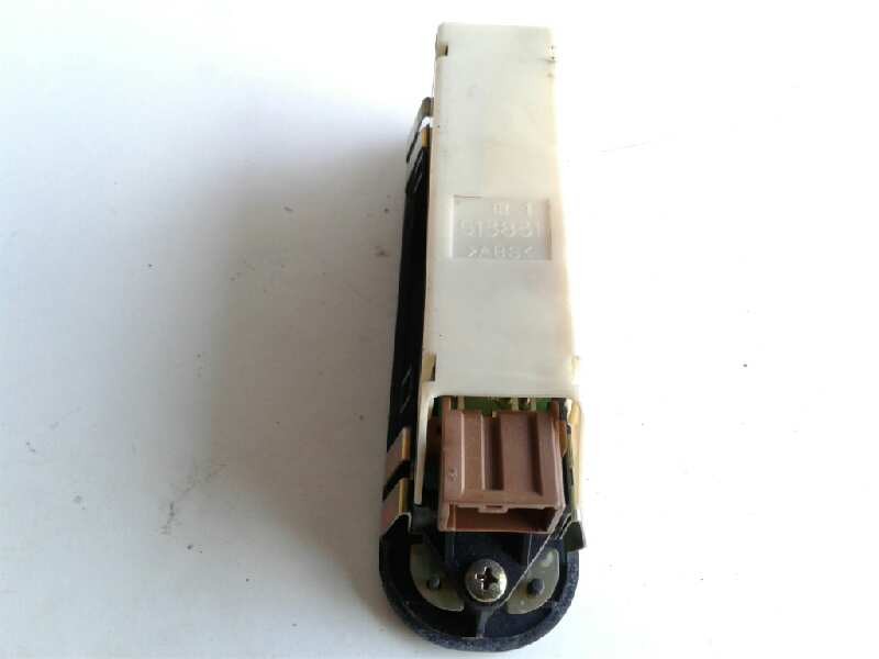 Recambio de mando elevalunas trasero derecho para mitsubishi l 200 (k6/7) 2500 td american sport (4-ptas.) referencia OEM IAM   