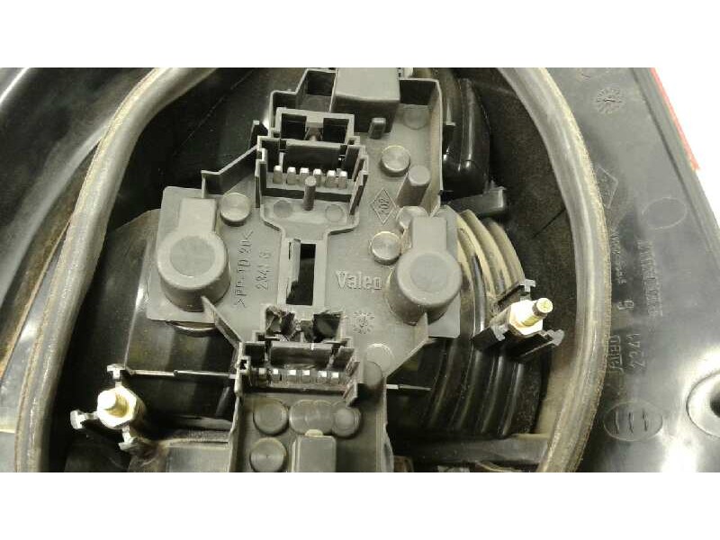 Recambio de piloto trasero izquierdo para renault scenic (ja..) 1.9 dci authentique referencia OEM IAM 2341L  