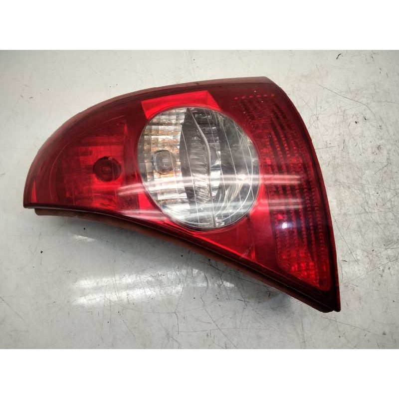 Recambio de piloto trasero derecho para renault clio ii fase ii (b/cb0) base authentique referencia OEM IAM 8200917487  