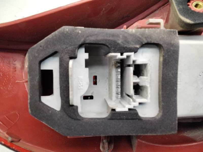 Recambio de piloto trasero derecho para renault clio ii fase ii (b/cb0) base authentique referencia OEM IAM 8200917487  