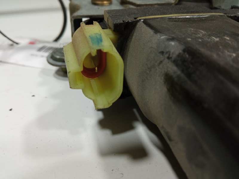 Recambio de elevalunas trasero derecho para hyundai sonata (y4) 2.0i 16v gls referencia OEM IAM 8340438011  